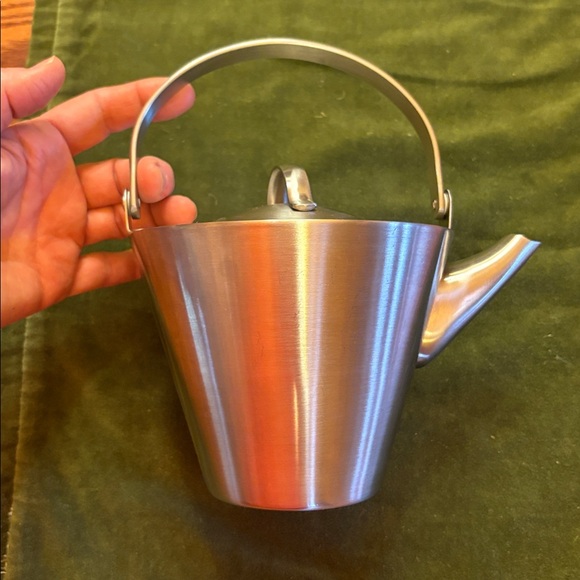Masterclass Premium Collection Stainless Steel Whistling Tea Pot Kettle - Picture 10 of 11